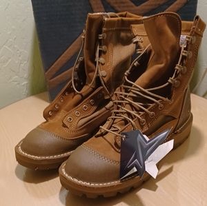 E163 -Wellco Mojave USMC RAT Temperate Weather Combat Boots GTX lining￼￼￼